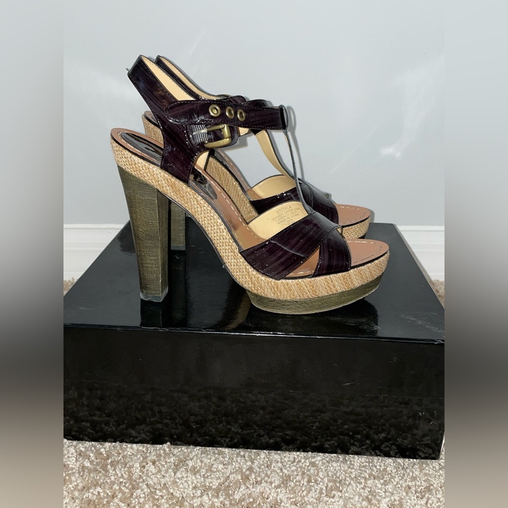 Used boutique 9 platform sandals brown size 7.5 heel height 5